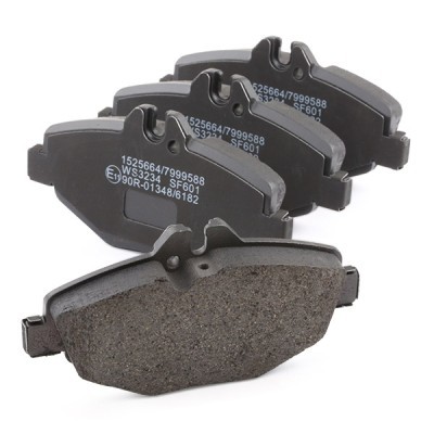 0104-TO1395-طقم دسك بريك امامي مرسيدس فئة E من 02>09 طراز VF211+W211+S211